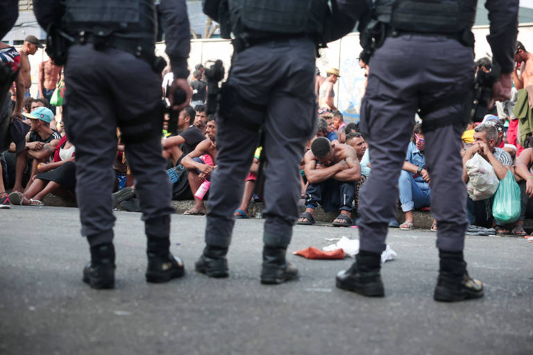 Três anos após dispersão, cracolândia tem menos queixas de roubo, mas PCC ainda domina