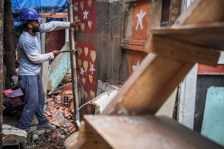 União autoriza desmonte parcial de casas desocupadas na favela do Moinho, em SP, para evitar reocupação