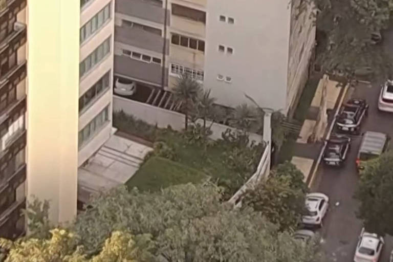 Criminosos entram em prédio em Higienópolis, em SP, com carro clonado e roubam seis apartamentos