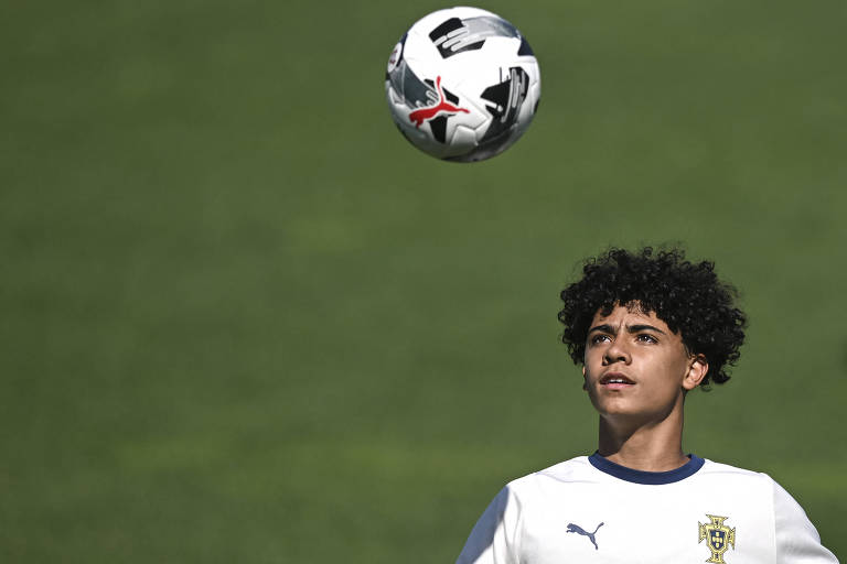Cristiano Ronaldo não está partindo, e Cristianinho Ronaldo já está surgindo