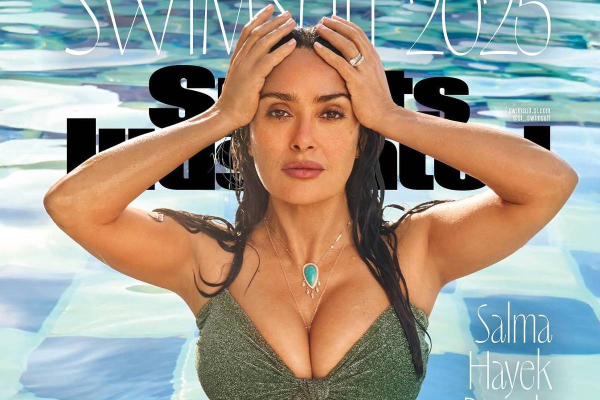 Salma Hayek, aos 58 anos, posa de biquíni para revista e se diz chocada com convite