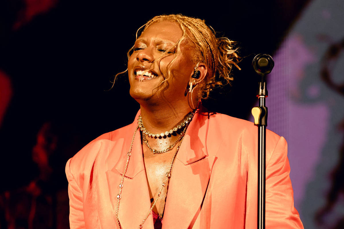Liniker fará show no Anhangabaú na Virada Cultural em SP