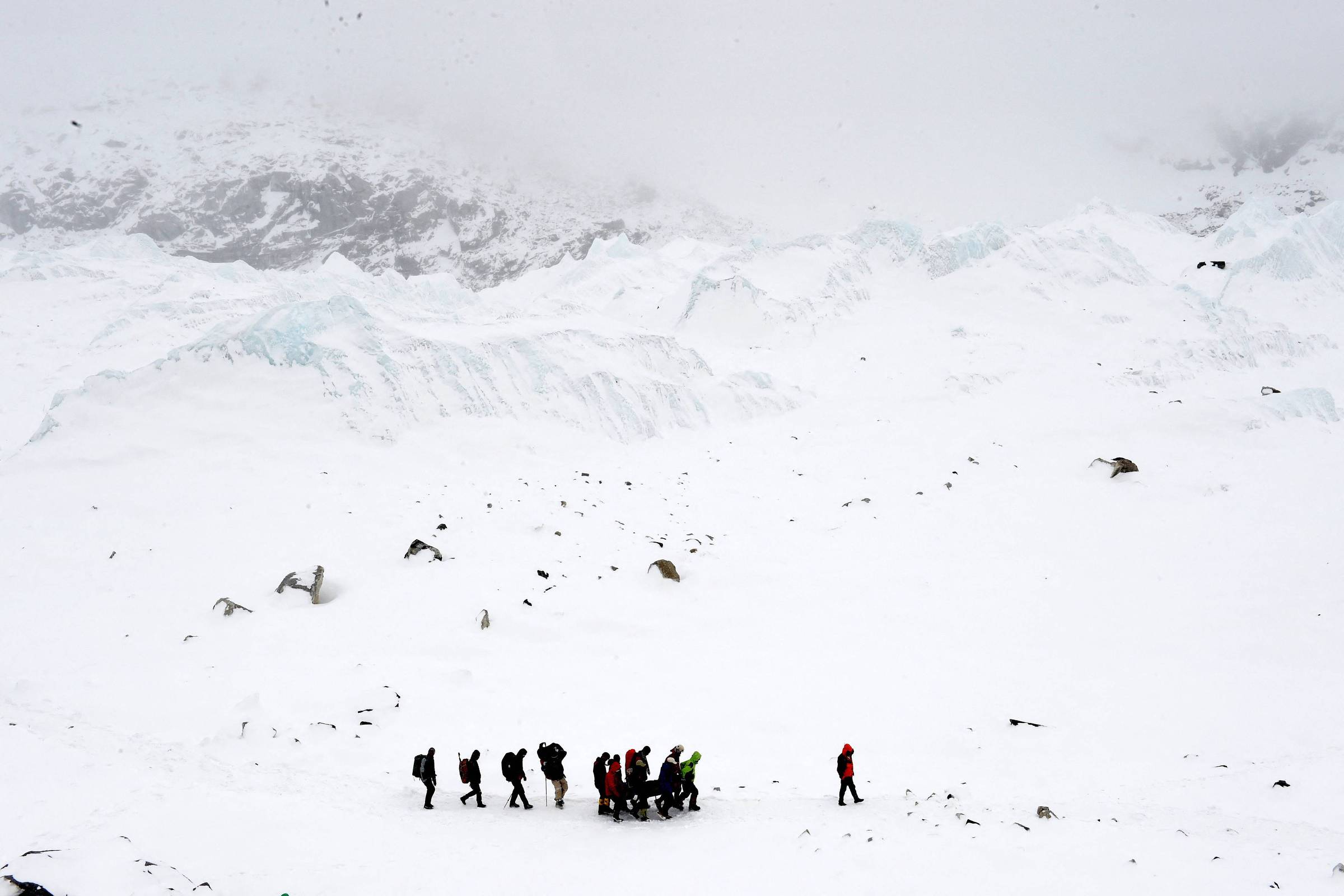 Filipino é primeiro a morrer na temporada de escalada no Everest