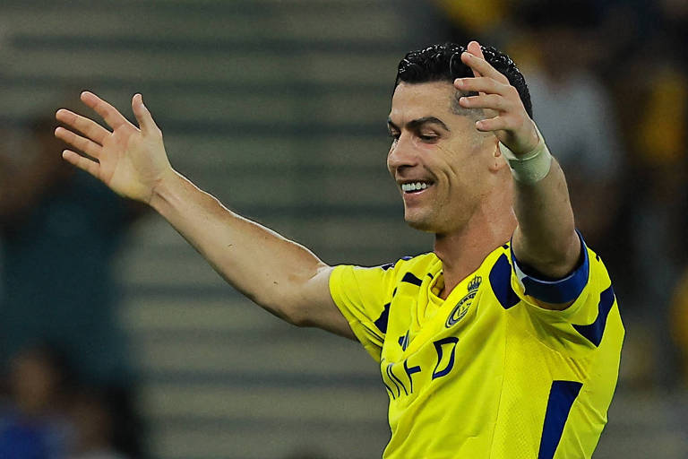 Cristiano Ronaldo é o esportista mais bem pago do mundo; confira a lista da Forbes