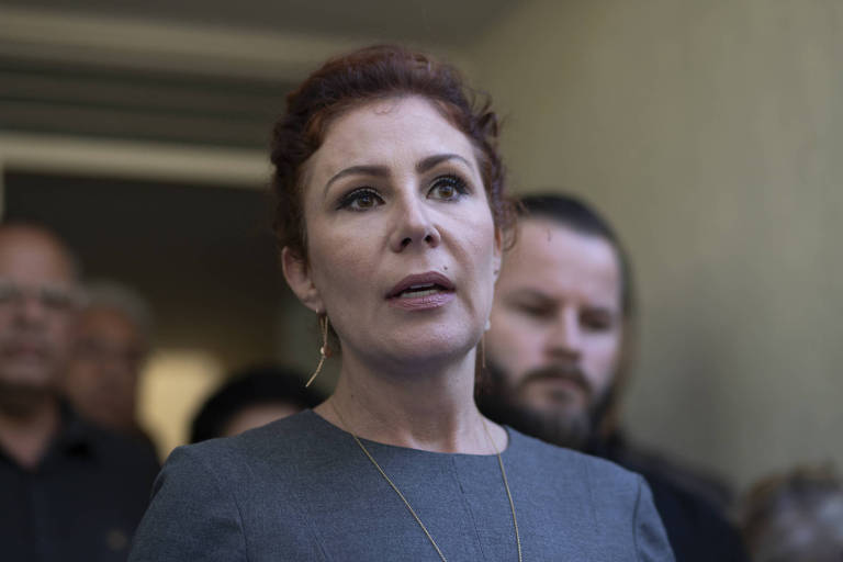 Carla Zambelli critica condenação pelo STF e diz que não sobreviveria na cadeia