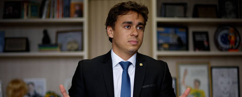 BRASILIA, DF,  BRASIL,  18-02-2025, 12h00: O deputado federal NIkolas Ferreira durante entrevista à Folha em seu gabinete. (Foto: Pedro Ladeira/Folhapress, PODER) ***EXCLUSIVO***
