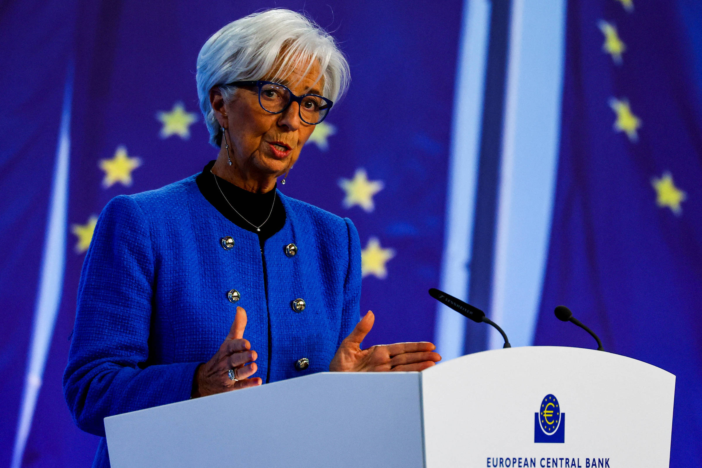 Fórum Econômico Mundial quer Lagarde, do BCE, como próxima líder após saída de fundador
