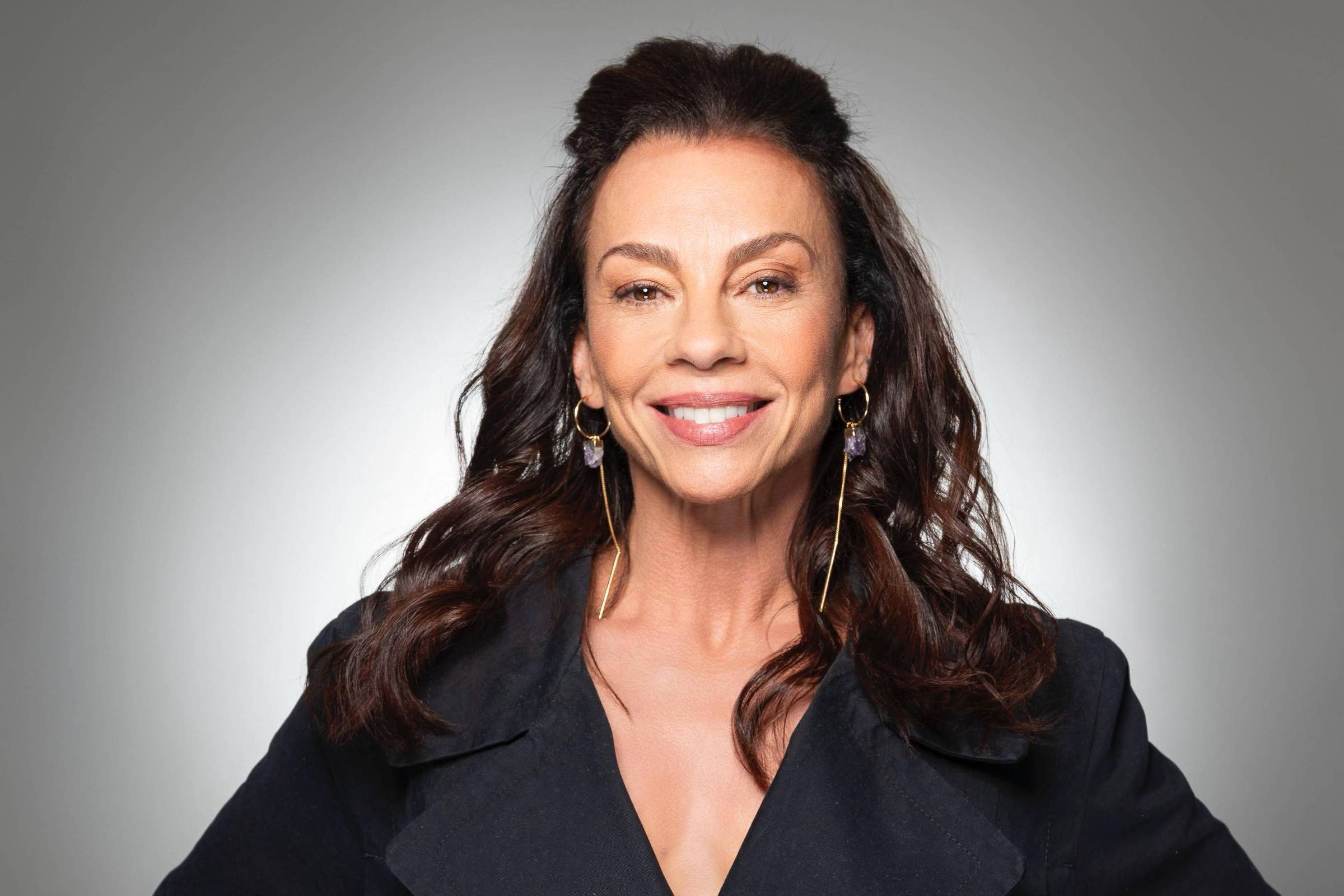 Após 12 anos, Carla Marins celebra retorno à Globo: 'Acendeu no coração o desejo de voltar'