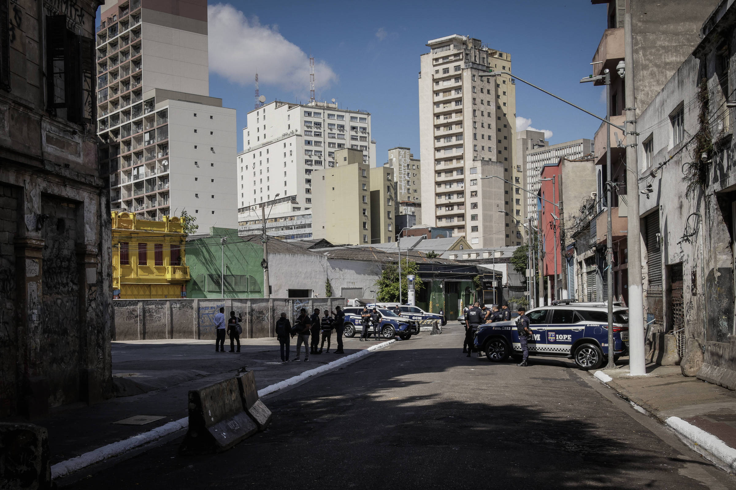 Vice-governador anuncia operação para fiscalizar estabelecimentos ilegais na cracolândia