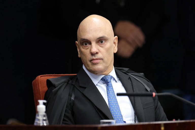 Moraes abre sessão de depoimentos de testemunhas da trama golpista
