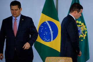 Os presidentes do Senado, Davi Alcolumbre, e da Câmara, Hugo Motta, em evento no Planalto