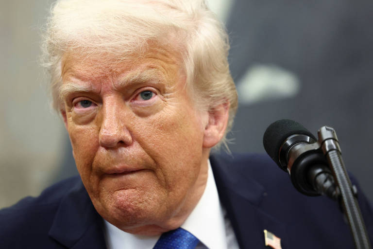 Trump critica empresas que alertam para aumento de preços devido às tarifas