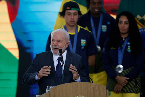 Maiores estatais federais ampliam patrocínios, e verba explode sob Lula