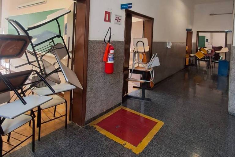 PUC-SP aceita demandas, e ocupação de alunos após denúncias de racismo termina