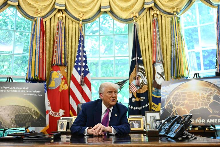 Trump quer R$ 140 bi para lançar sistema antimíssil Domo Dourado