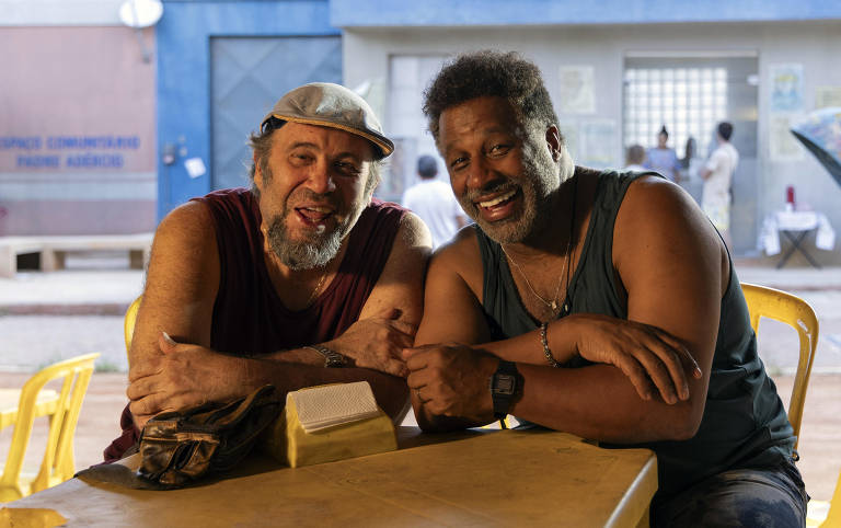 Após 'desmanche', Globo aposta no humor