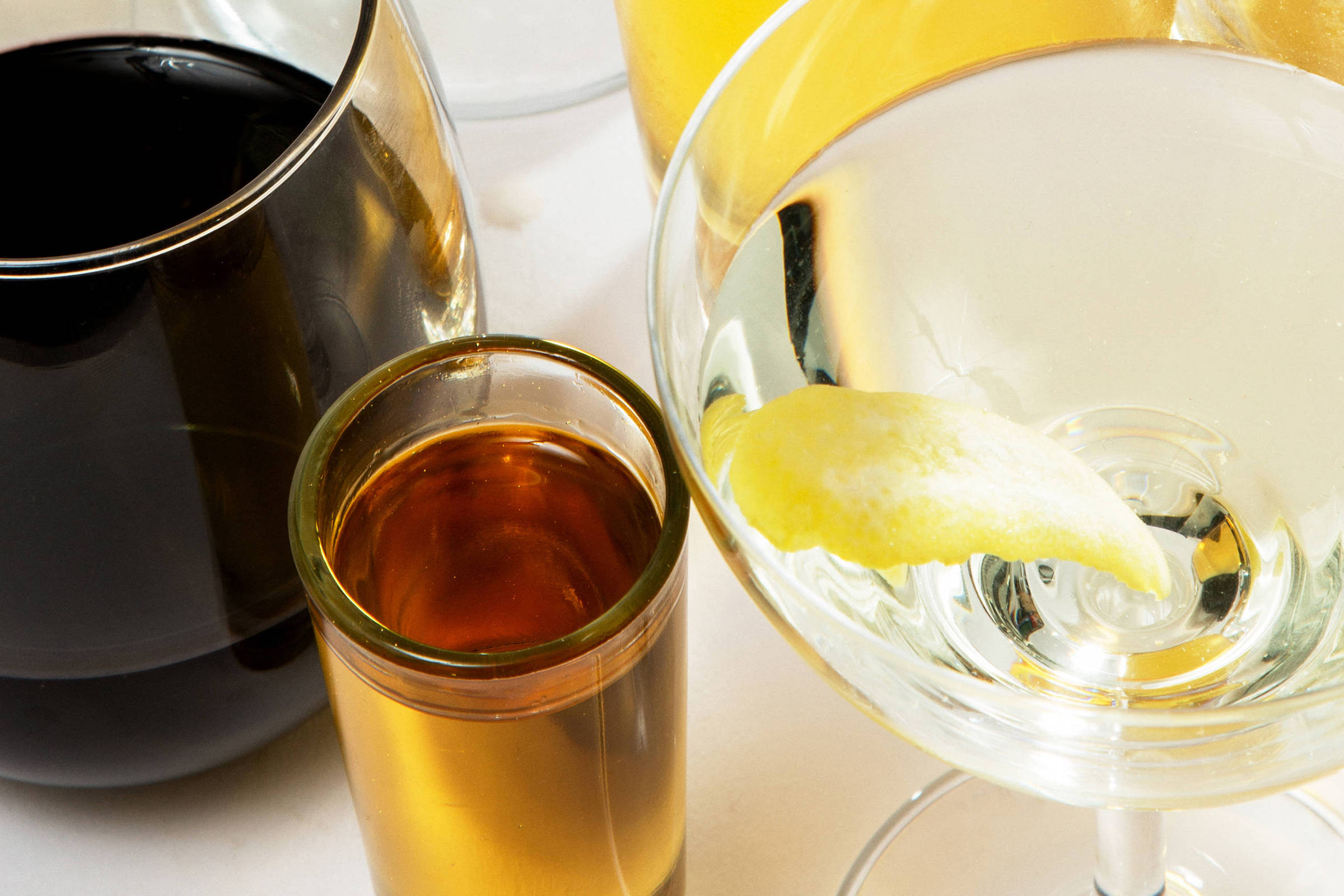 Especialistas dão dicas de como consumir álcool de forma mais segura