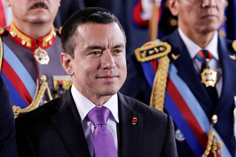 Noboa fala em 'salvar Equador do crime organizado' ao tomar posse para 2º mandato