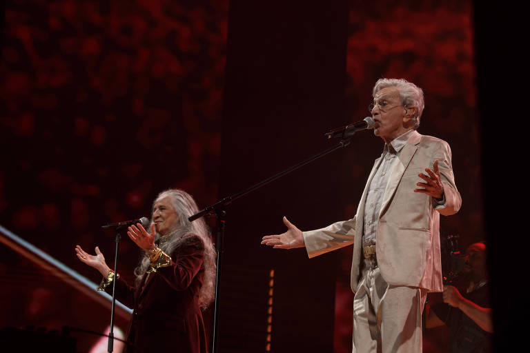 Disco eterniza dimensão histórica da turnê de Caetano e Bethânia