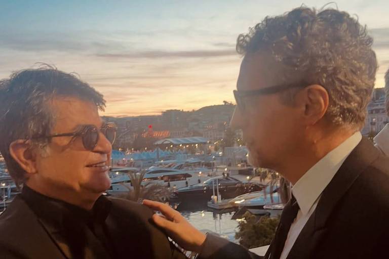 Kleber Mendonça Filho encontra Jafar Panahi e mostra bastidores de Cannes