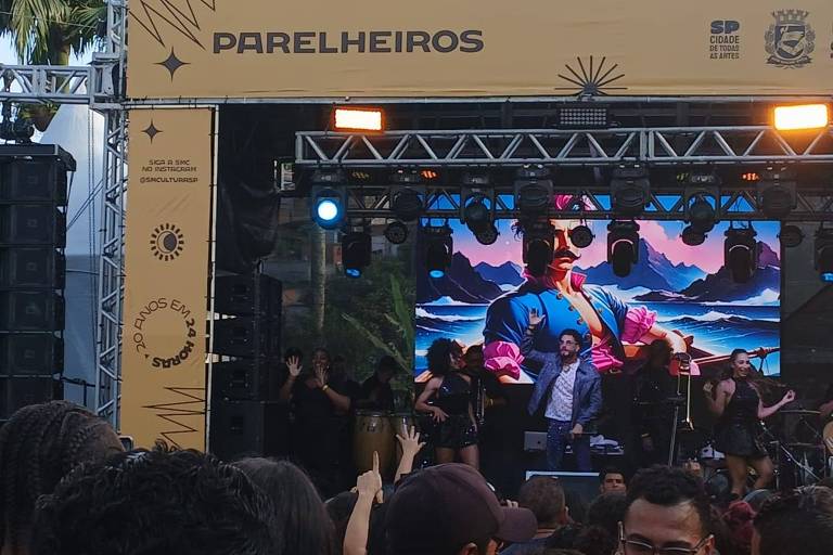 Latino engaja público da Virada Cultural em Parelheiros, zona sul de SP