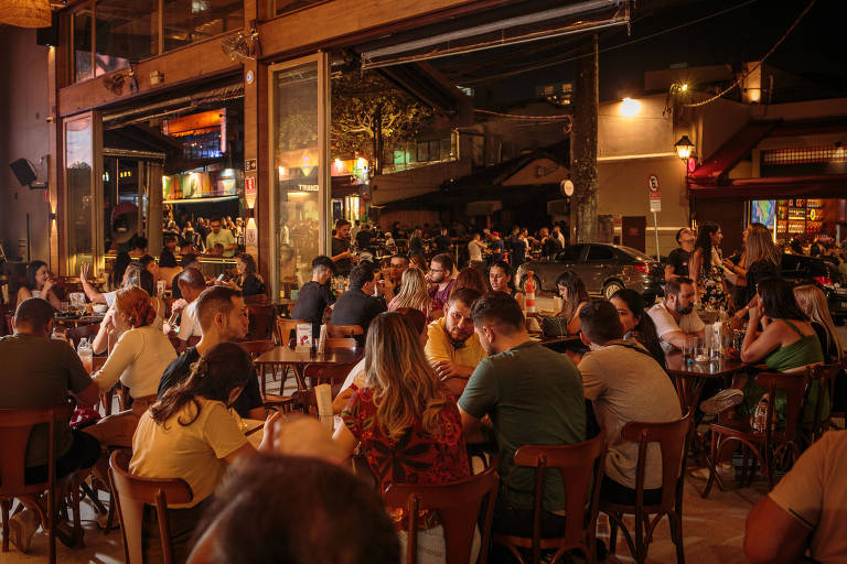 Sobriedade ganha espaço e desafia indústria e bares a reinventar o consumo