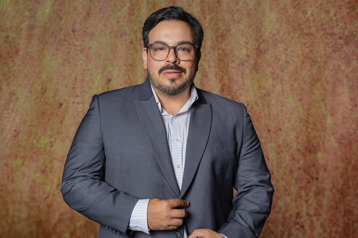 Luis Lobianco traz alívio cômico a 'Vale Tudo' e se destaca como Freitas