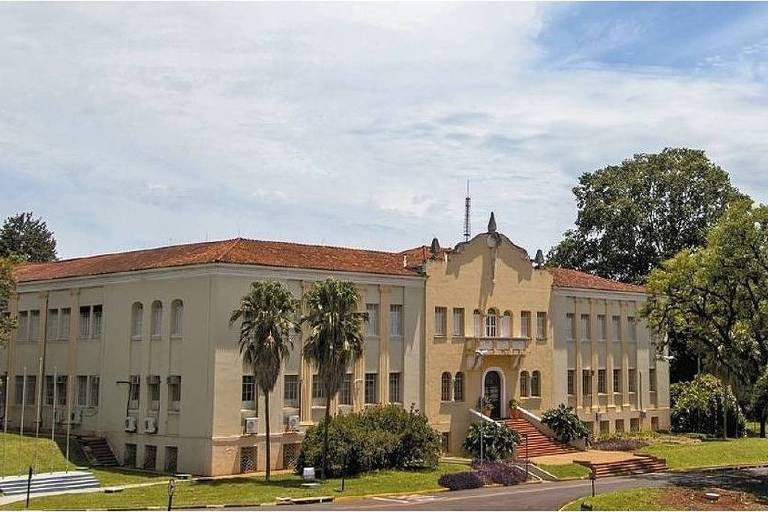 Alunos da Unesp ficam em coma após trote em Jaboticabal (SP)