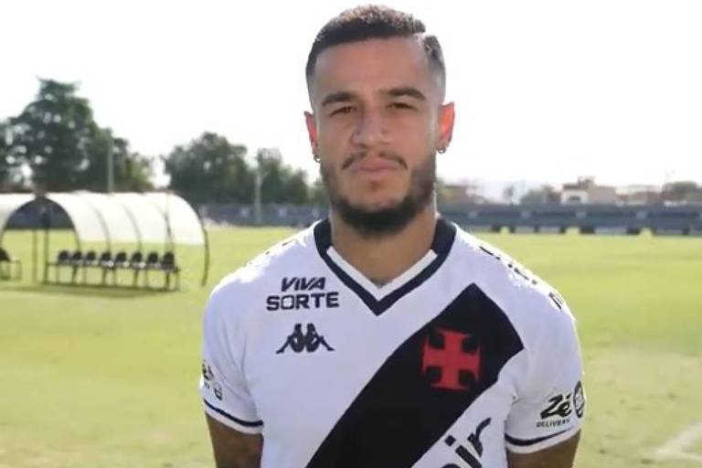 Jogadores do Vasco dão entrevistas e escutam tiros perto do centro de treinamento