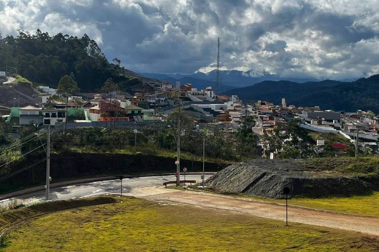 Samarco prorroga prazo para que atingidos solicitem indenização por tragédia de Mariana