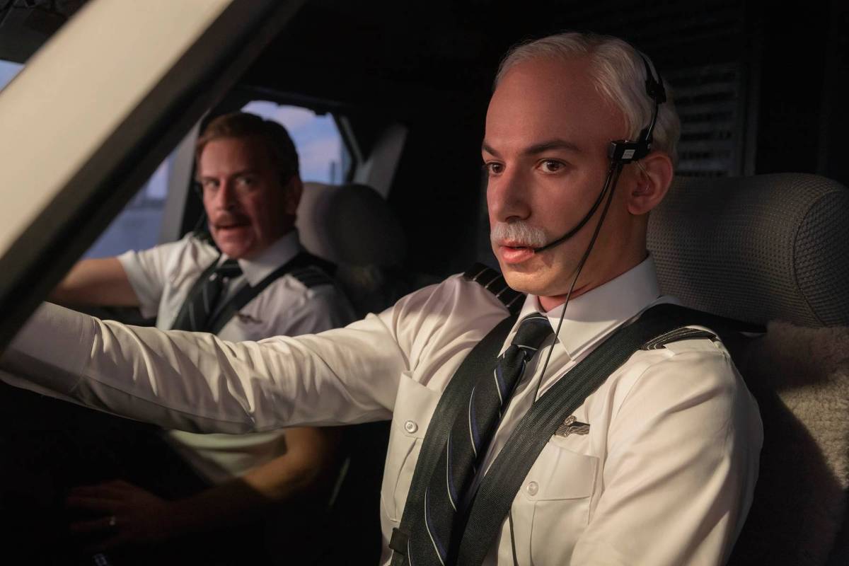 Gênio do caos, Nathan Fielder tenta acabar com os acidentes de avião