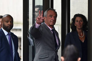 U.S. HHS Secretary Robert F. Kennedy, Jr. visits Argentina