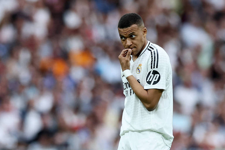 Mbappé vira piada nas redes após PSG ser campeão da Champions League
