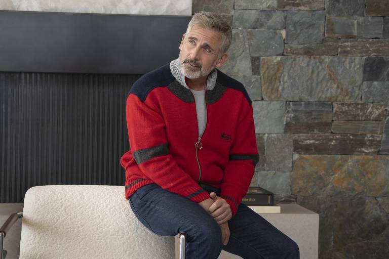 O ator Steve Carell interpreta Randall, que tem câncer terminal e espera que a tecnologia o salve da morte