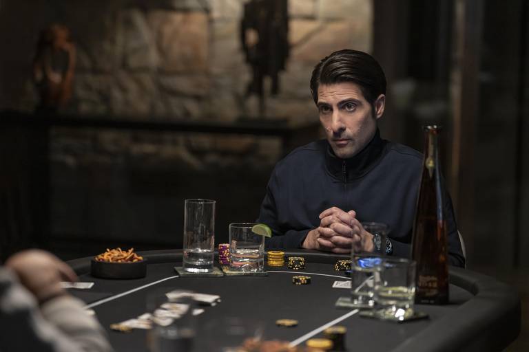 Jason Schwartzman vive Souper, dono de um app de saúde mental