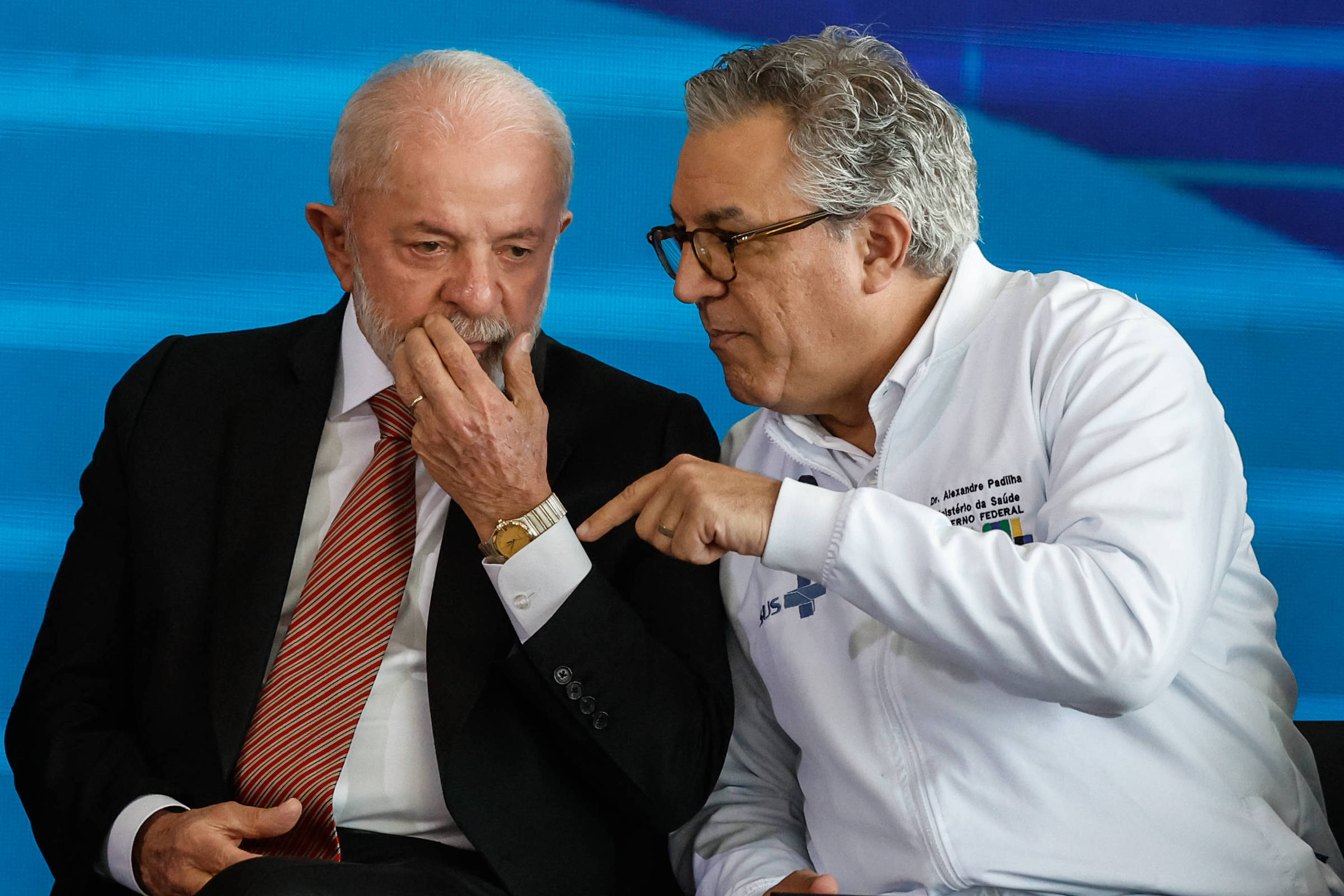 Lula diz se arrepender de não ter convidado Nísia para relançamento de programa do SUS