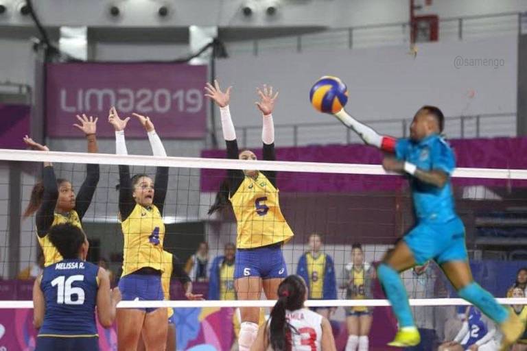 Neymaradona? Seleção de vôlei? Gol de mão e expulsão fazem Neymar virar meme