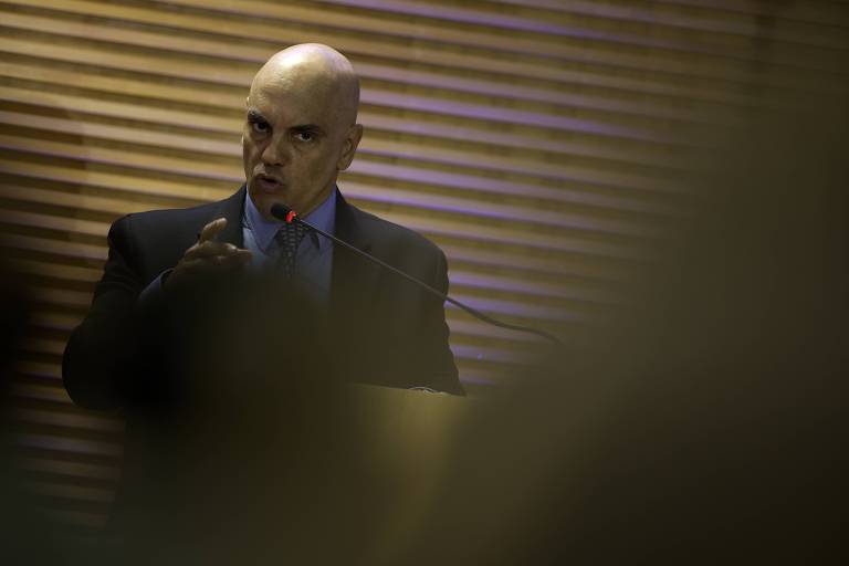 Vídeo mostra bronca de Moraes em chefe do Exército no governo Bolsonaro; veja