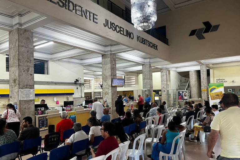 Correios vivem colapso financeiro e operacional, diz sindicato