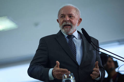 Quaest: Lula tem avaliação negativa de 43% e positiva de 26%, no pior patamar do mandato