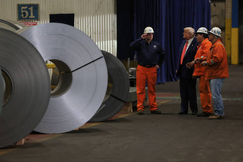 U.S. President Donald Trump visits U.S. Steel Corporation?Irvin Works in West Mifflin, Pennsylvania, U.S., May 30, 2025. REUTERS/Leah Millis ORG XMIT: LIVE