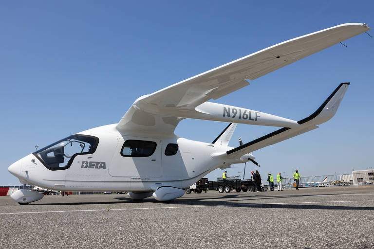 Empresa realiza primeiro pouso de carro voador no aeroporto JFK, em Nova York; veja vídeo