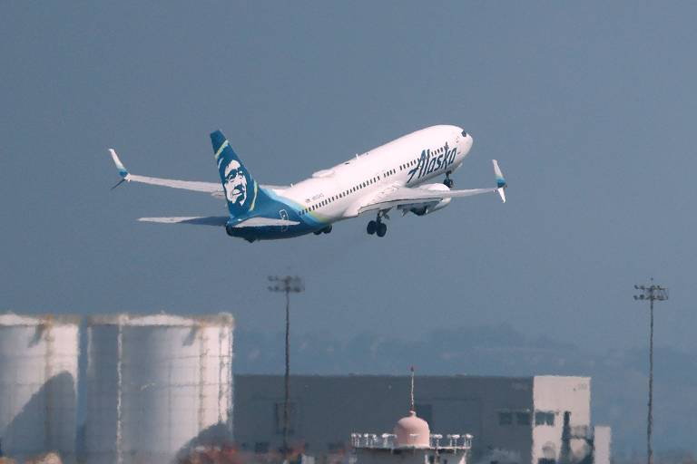 Companhia aérea americana suspende entrega de jatos da Embraer após tarifas de Trump