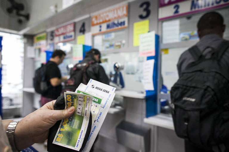 Mega-Sena 2873 acumula e prêmio pode chegar a R$ 61 milhões na terça (10)