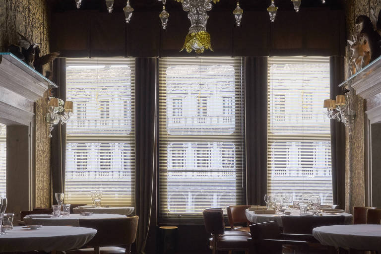 Cardápio do Quadri, em Veneza, moderniza restaurante do século 19