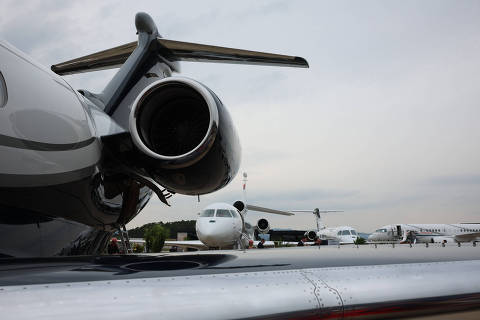 São Roque/ SP. Brasil. 05/06/2025.  Catarina Aviation Show, evento no aeroporto Catarina, em São Roque.  (Foto: Zanone Fraissat/ Folhapress/ MERCADO***EXCLUSIVO ***