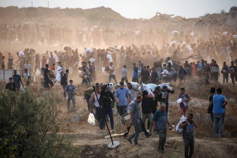 Israel volta a abrir fogo perto de centro de ajuda em Gaza; médicos falam em 17 mortes