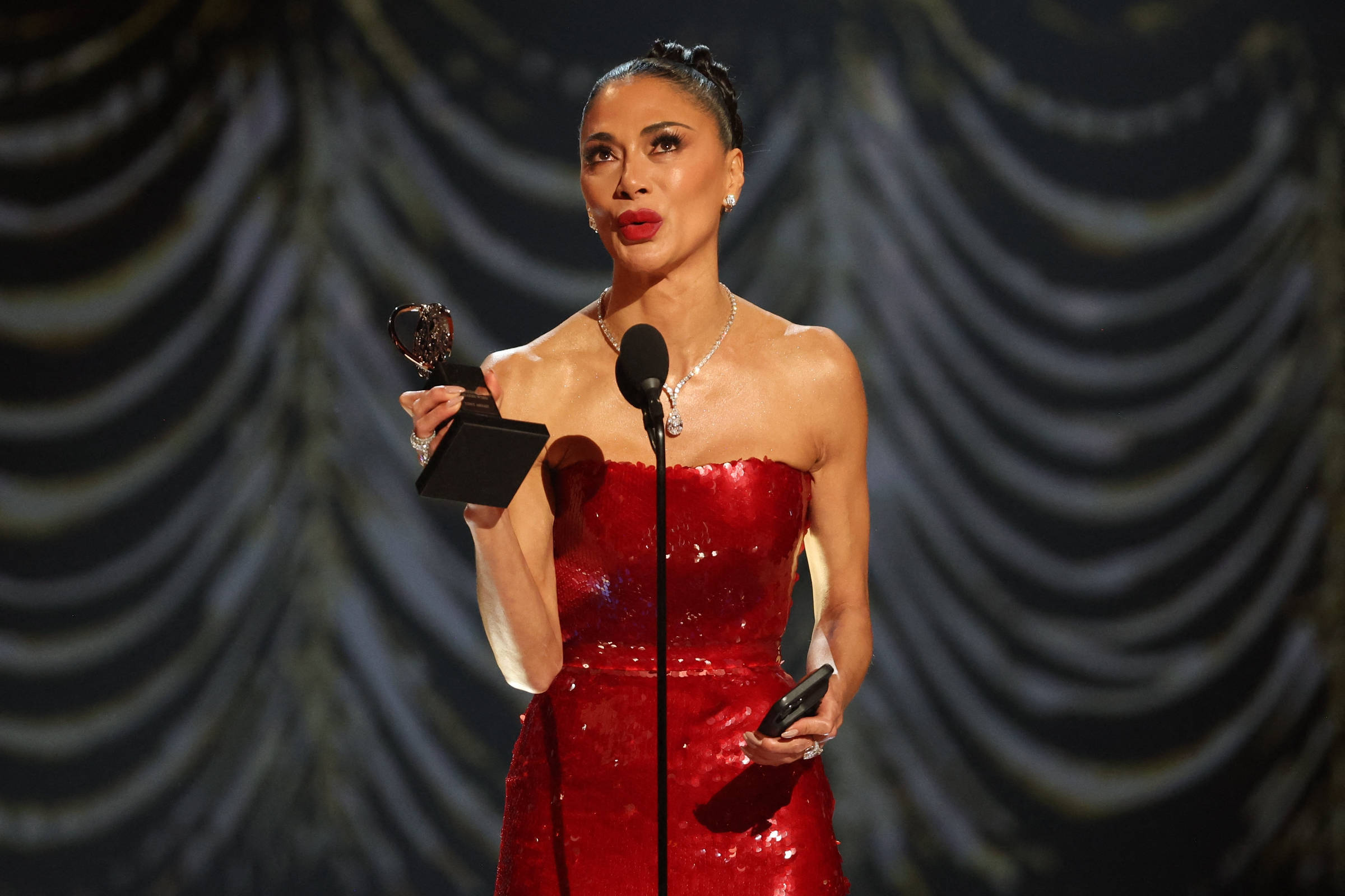 Tony Awards premia Nicole Scherzinger, Darren Criss e Sarah Snook; veja a lista