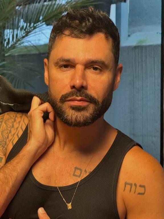 Imagens do ator Rodrigo Sant'anna