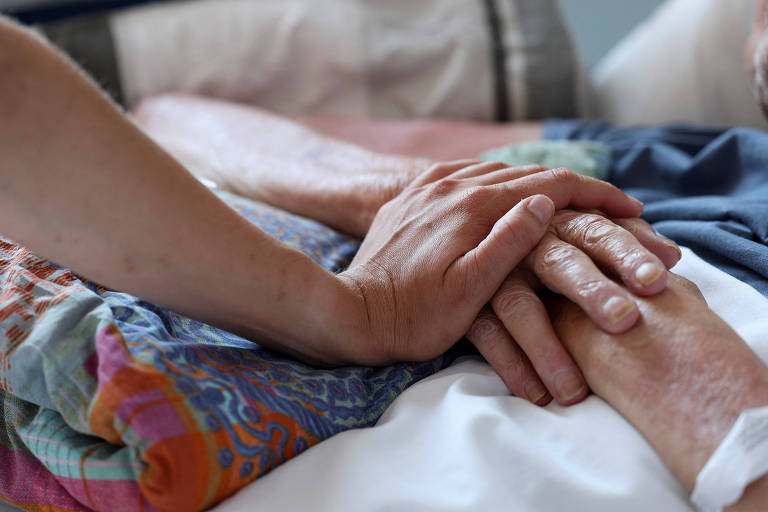 Maioria dos médicos optaria por eutanásia em casos de câncer avançado e Alzheimer, mostra estudo